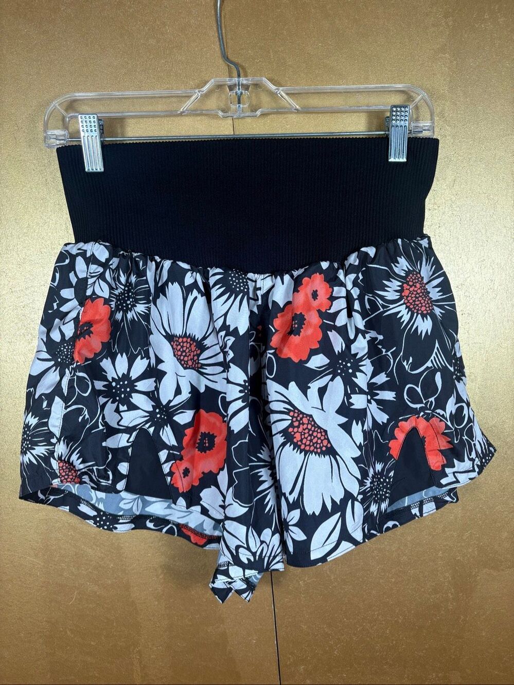 Free People Movement floral Carpe Diem shorts size L